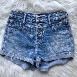 Hollister High-Waisted Shorts